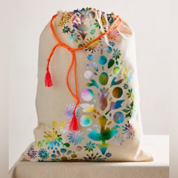 Free People Other - Free People Limited Edition Holiday Gift Bag Size Small Multi-Color Gift Sak New
